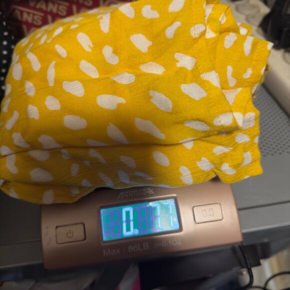 Lulus Yellow Polka Dot Puff Sleeve Romper M Lightweight & Breathable Back Zipper - Picture 10 of 10